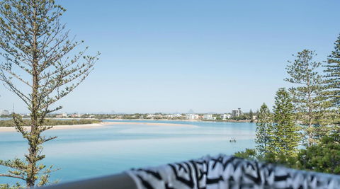 Rumba Beach Resort - Hotel QLD 4