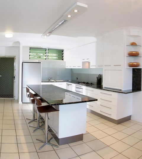 Poinciana 112 - Hotel QLD 6