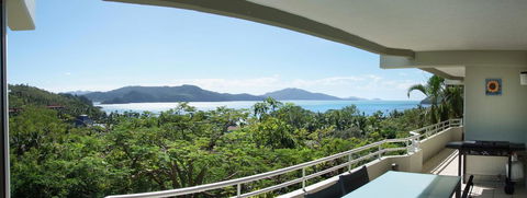 Poinciana 112 - Hotel QLD 4