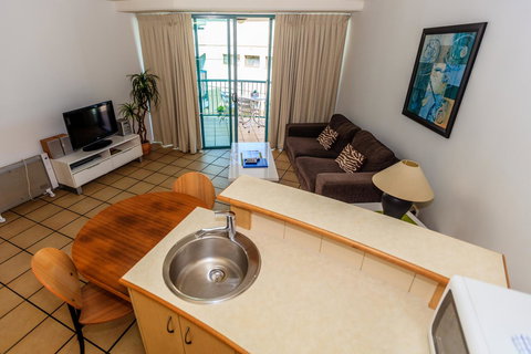 Grand Palais Boolarong Beachside Apartments - Hotel QLD 10