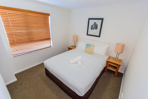 Grand Palais Boolarong Beachside Apartments - Hotel QLD 27