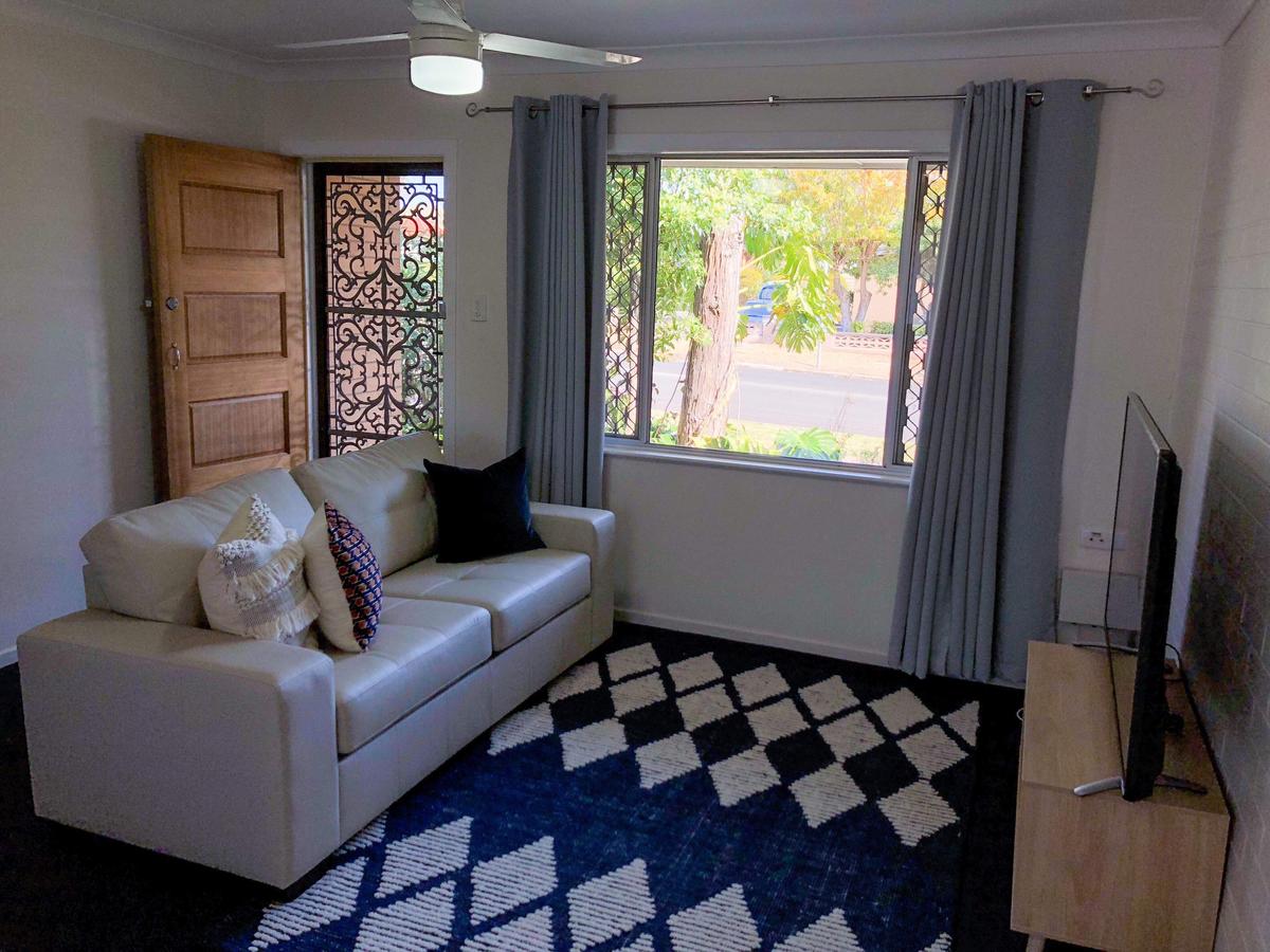 Quinalow QLD Hotel QLD