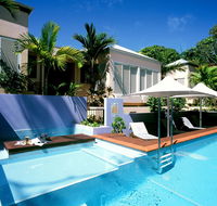 The Pavilions - Hotel QLD