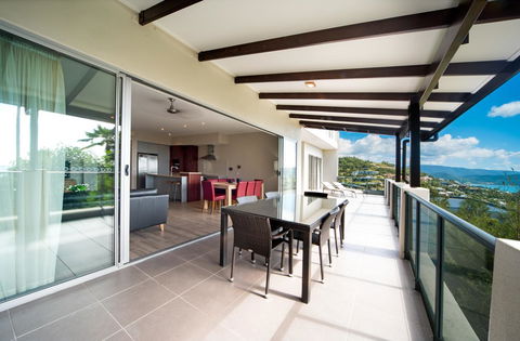 Whitsunday Reflections - Hotel QLD 2