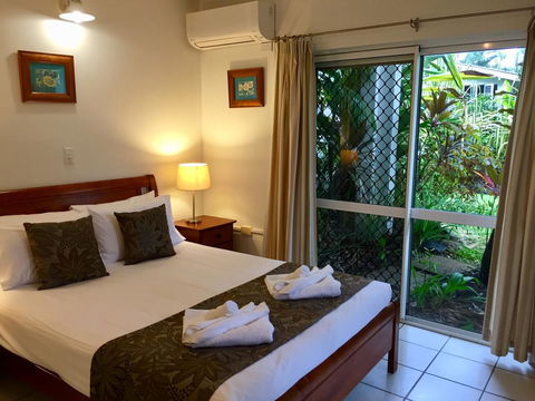 The Port Douglas Queenslander - Hotel QLD 3
