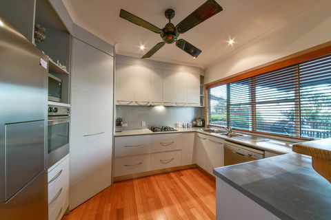 Bella Vista On Nara Pets Welcome - Hotel QLD 18
