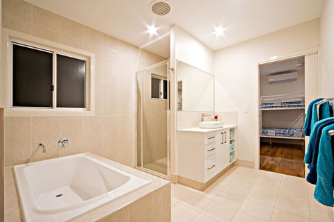 Whitsunday Luxury Homes - Hotel QLD 24