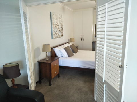 Airlie Seaview Apartments - Hotel QLD 3