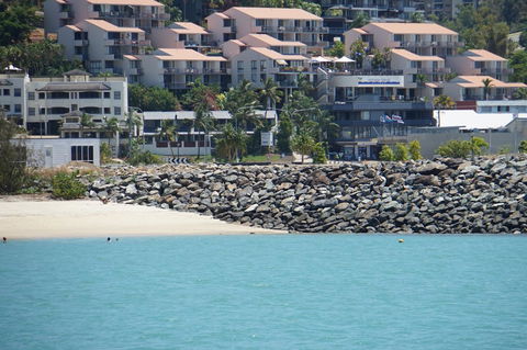 Airlie Seaview Apartments - Hotel QLD 1