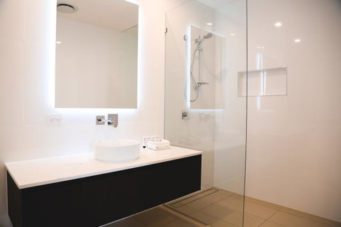 Iconic Kirra Beach Resort - Hotel QLD 10