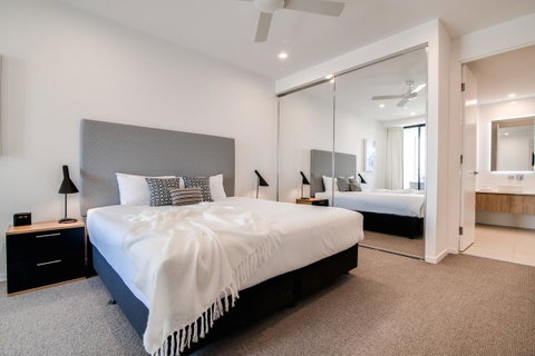 Iconic Kirra Beach Resort - Hotel QLD 1