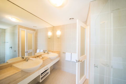 Pinnacles - Hotel QLD 18