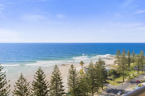 Columbia Beachfront Apartments On Rainbow Bay - Hotel QLD 42