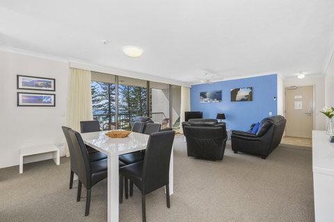 Columbia Beachfront Apartments On Rainbow Bay - Hotel QLD 23