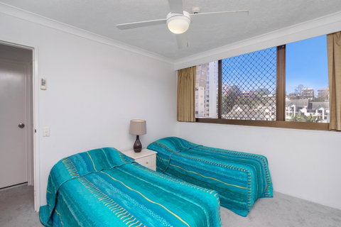 Columbia Beachfront Apartments On Rainbow Bay - Hotel QLD 10