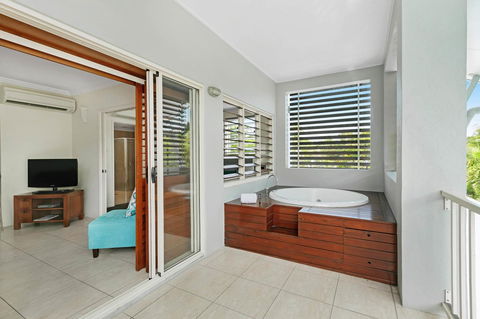 Mantra Aqueous On Port - Hotel QLD 17