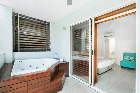 Mantra Aqueous On Port - Hotel QLD 9