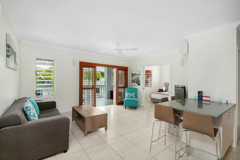 Mantra Aqueous On Port - Hotel QLD 15