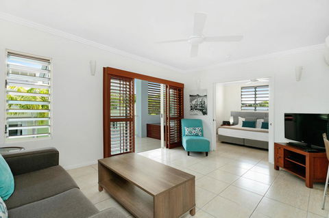 Mantra Aqueous On Port - Hotel QLD 16