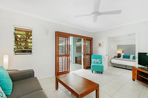 Mantra Aqueous On Port - Hotel QLD 1