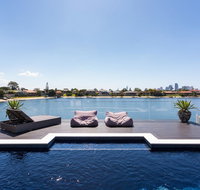 Rumrunner Resort - Hotel QLD