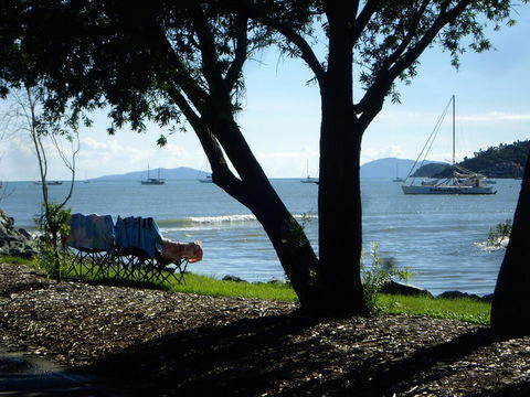 Montipora Unit 3 - In The Heart Of Airlie, Wi-fi And Netflix - Hotel QLD 17