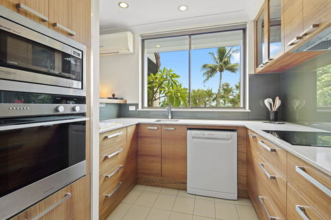 Montipora Unit 3 - In The Heart Of Airlie, Wi-fi And Netflix - Hotel QLD 4