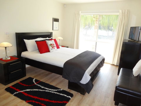 Waterfront Resort Villa With Buggy - Hotel QLD 9