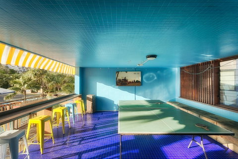 Komune Resort And Beach Club Greenmount Beach - Hotel QLD 6