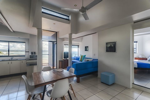 Komune Resort And Beach Club Greenmount Beach - Hotel QLD 32