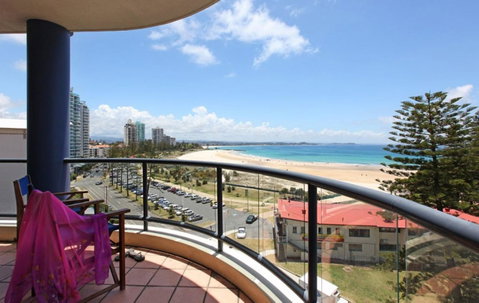Komune Resort And Beach Club Greenmount Beach - Hotel QLD 9