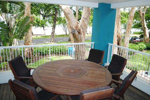 BeachView Apartments At Villa Paradiso - Hotel QLD 10