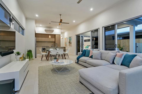 Oceans Edge Holiday Home - Hotel QLD 3