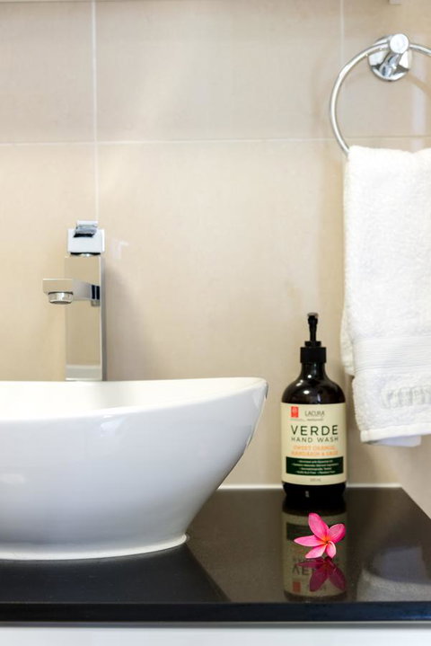 Private Guest Suite High On Currumbin Hill - Hotel QLD 13