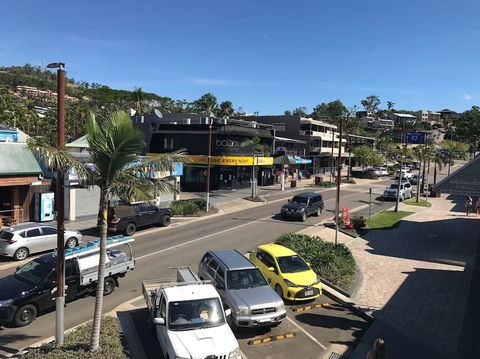 Location! 2BR Town View Unit In Centre Of Airlie. - Hotel QLD 12