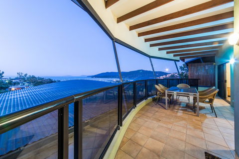 Paradise Penthouse At Waves - Airlie Beach - Hotel QLD 24