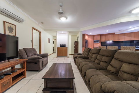 Paradise Penthouse At Waves - Airlie Beach - Hotel QLD 8