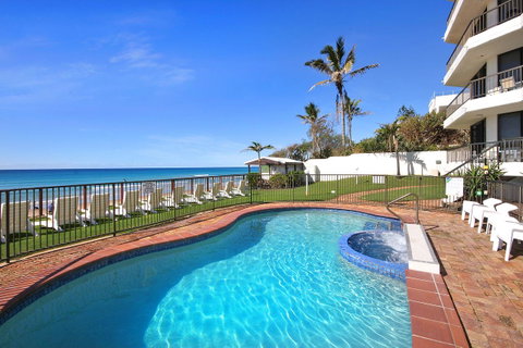 Spindrift On The Beach - Absolute Beachfront - Hotel QLD 23