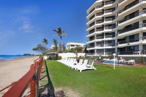 Spindrift On The Beach - Absolute Beachfront - Hotel QLD 1