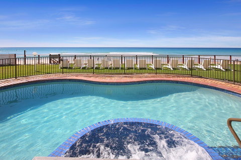 Spindrift On The Beach - Absolute Beachfront - Hotel QLD 4