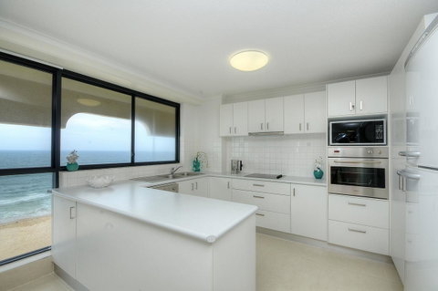 Spindrift On The Beach - Absolute Beachfront - Hotel QLD 30