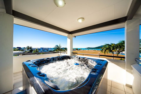 Portside Whitsunday Luxury Holiday Apartments - Hotel QLD 3