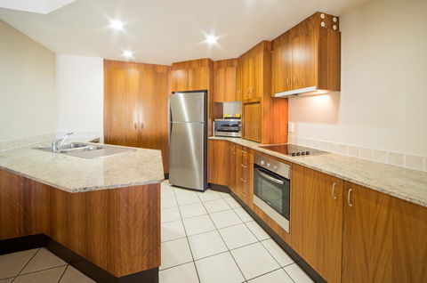 Portside Whitsunday Luxury Holiday Apartments - Hotel QLD 8