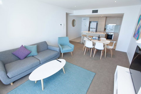 High Floor Ocean View Suites Broadbeach - Hotel QLD 4