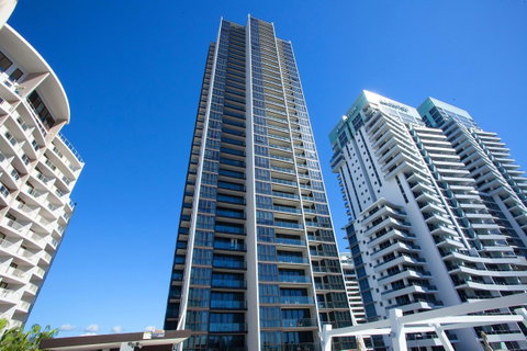 High Floor Ocean View Suites Broadbeach - Hotel QLD 0