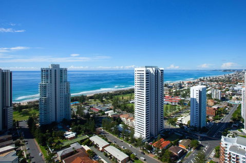 High Floor Ocean View Suites Broadbeach - Hotel QLD 7