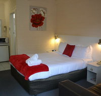 Wattle Motel - Hotel QLD