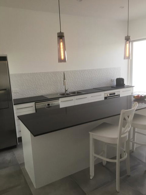 WhiteSands - Hotel QLD 1