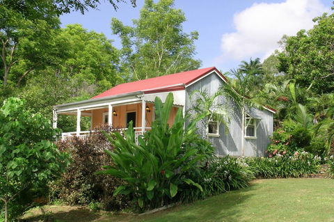 Whitsunday Cane Cutters Cottage - Hotel QLD 0