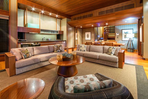 Yacht Club Villa - Hotel QLD 1
